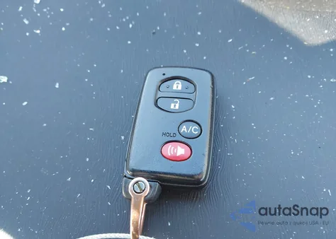 2011 Toyota Prius Three from USA, damaged, VIN JTDKN3DU1B0305776